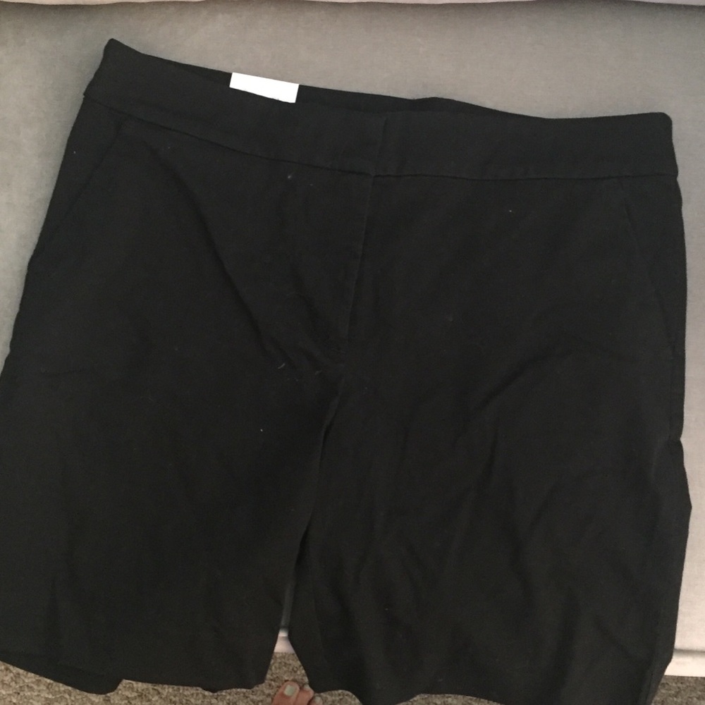 Loft Black size 12 Riviera Shorts 8” inseam